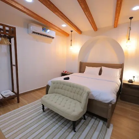 House 76 Hotel Nizwa Exterior photo