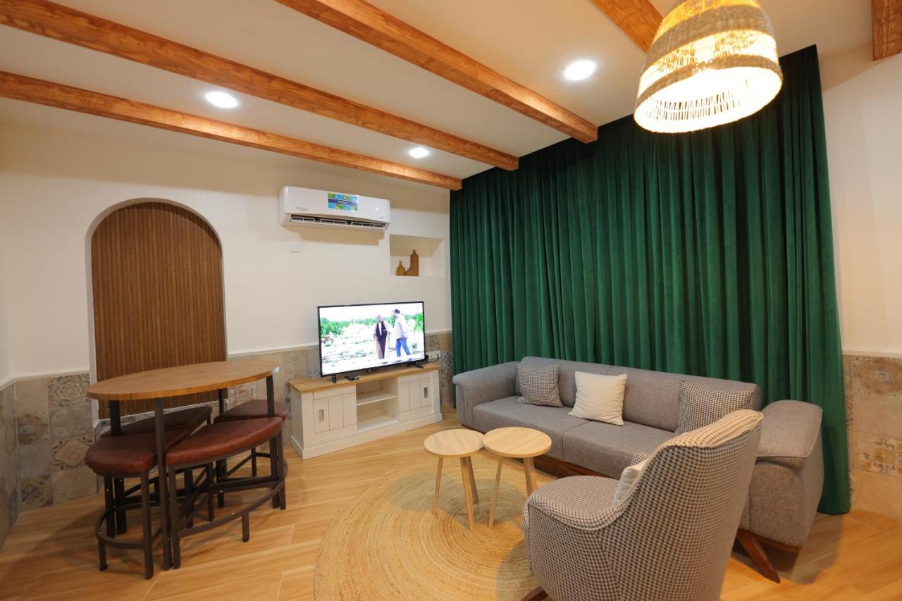 House 76 Gasthof *